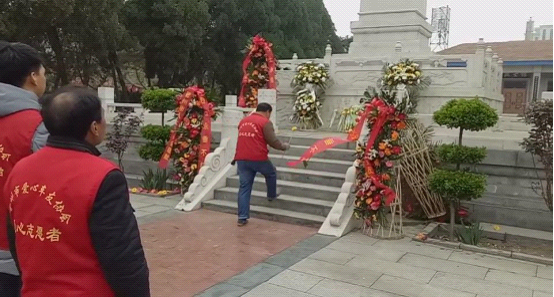晋州市爱心车友协会志愿者 清明节烈士陵园祭扫-406.png